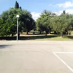 Villanoelia קמברילס
